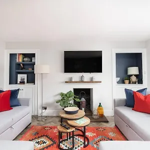  Apartment The Loft At 13 Rivers Street