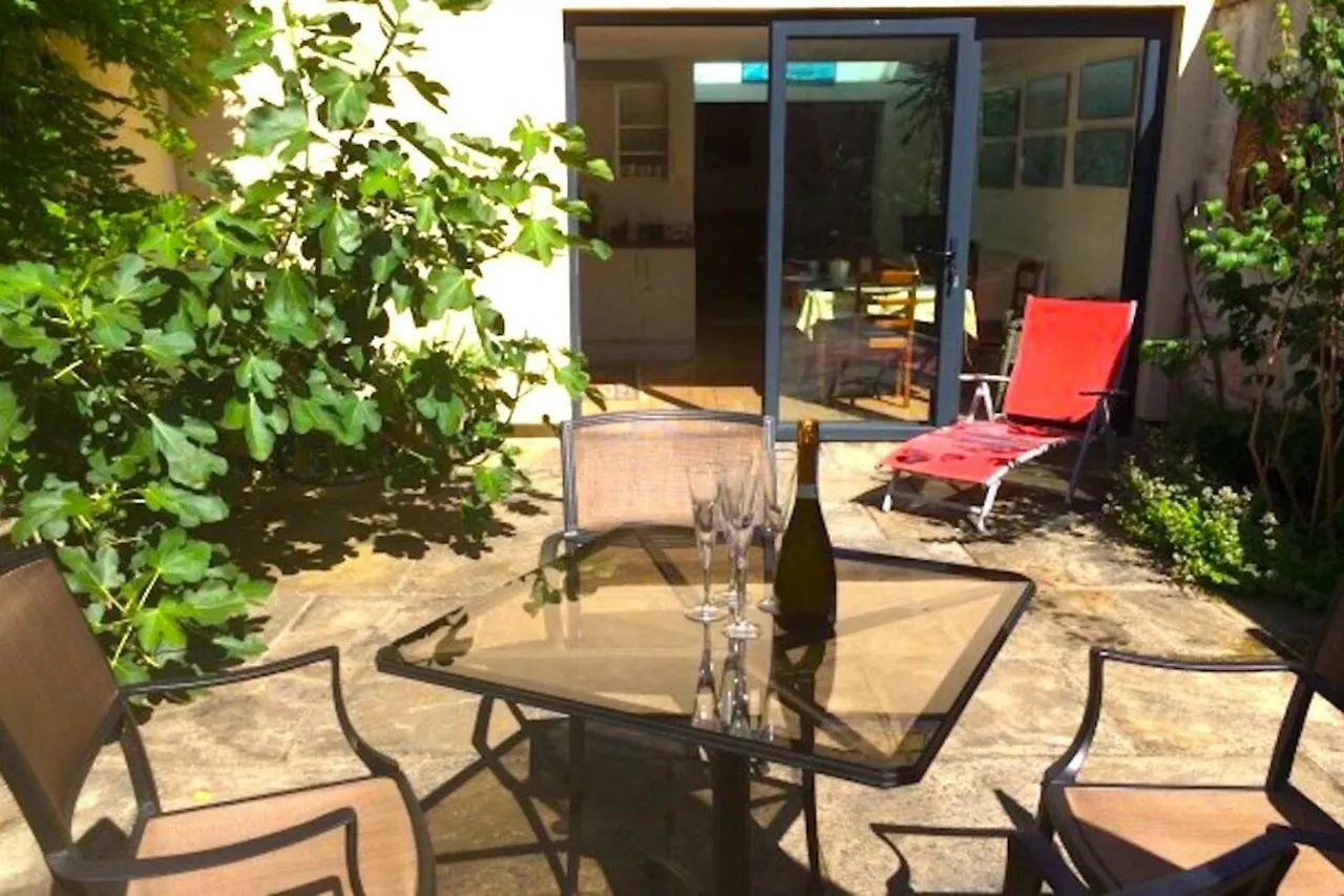 Lauras Townhouse Apartments Thomas Street Townhouse Bath