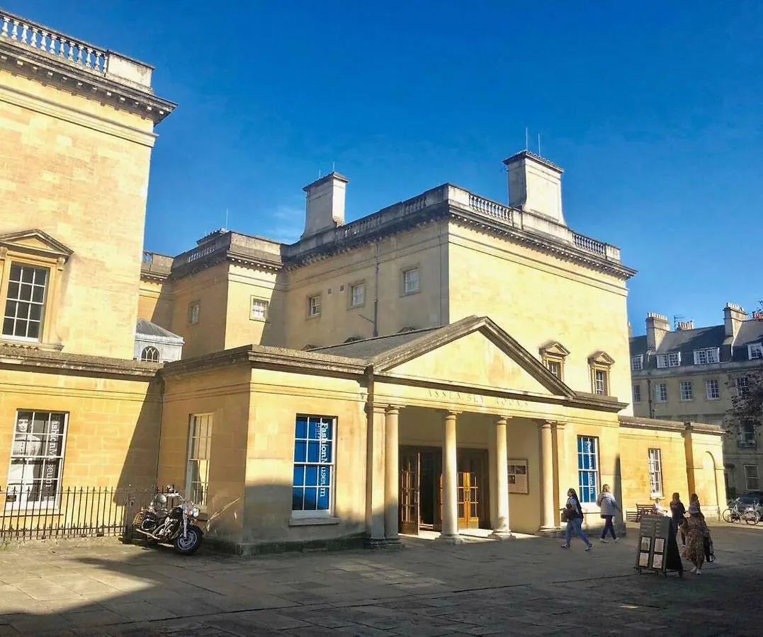 Lauras Townhouse Apartments Thomas Street Townhouse Bath